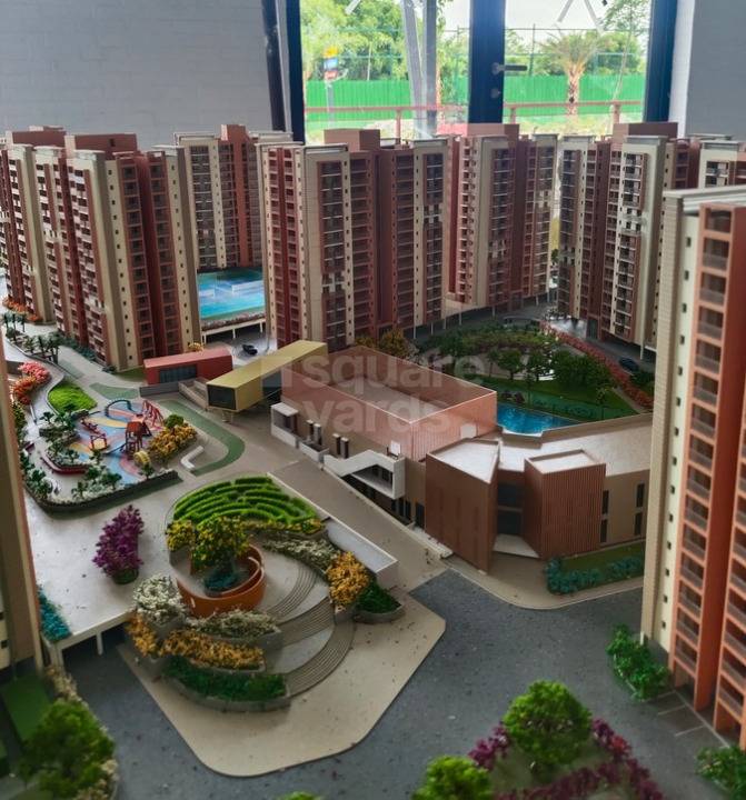 Resale Bedroom Sq Ft Apartment In Ashiana Amarah Sector