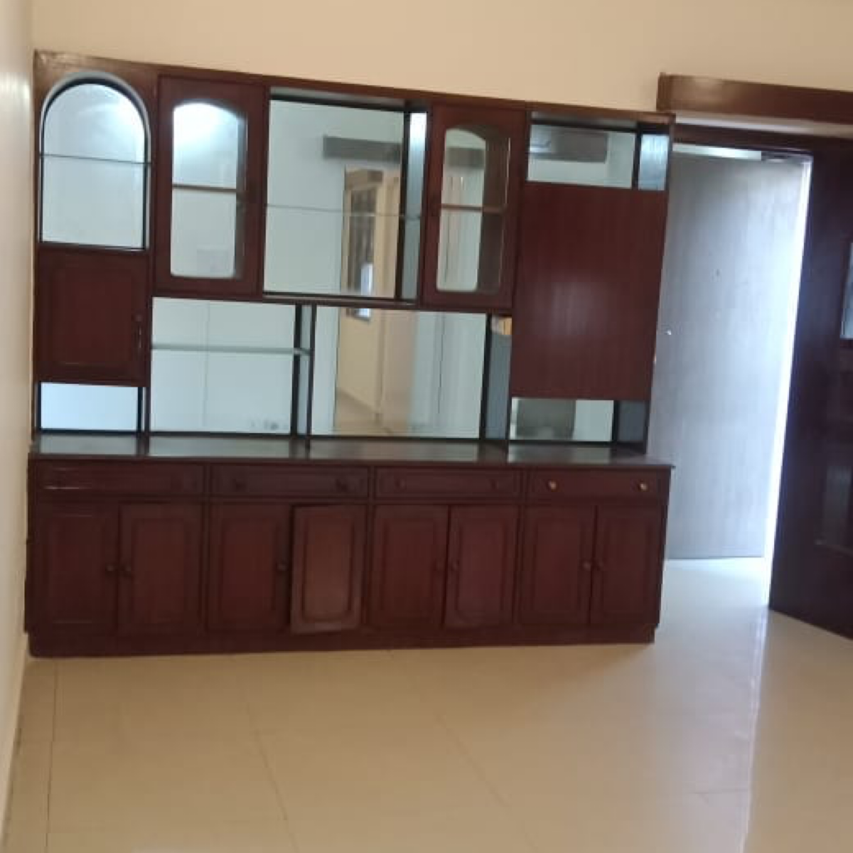 Resale 5 Bedroom 2000 Sq Ft Apartment In Vasant Kunj Delhi 5820700