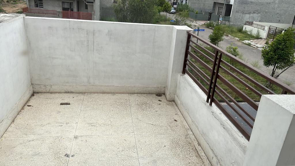 Resale Bedroom Sq Yd Independent House In Sector Mohali