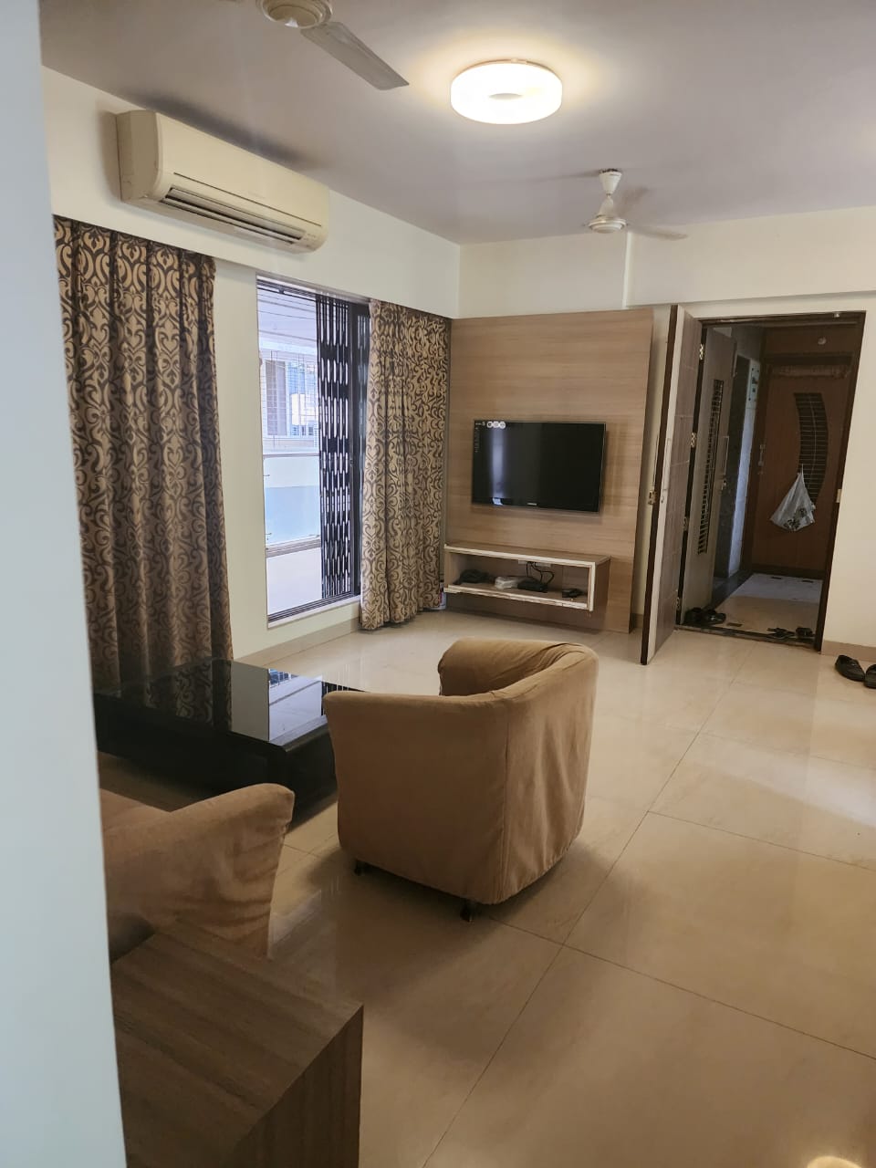 Resale 2 Bedroom 1500 Sq Ft Apartment In Unesco Apartments Patparganj