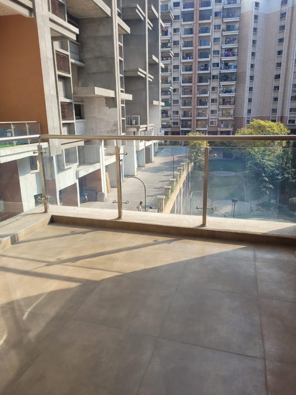 Resale Bedroom Sq Ft Apartment In Salarpuria H And M Royal