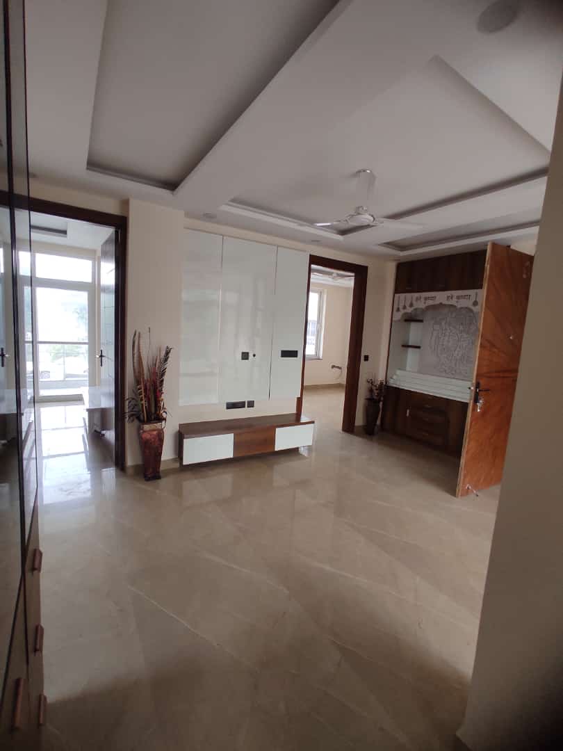 Resale Bedroom Sq Ft Builder Floor In Sector Faridabad