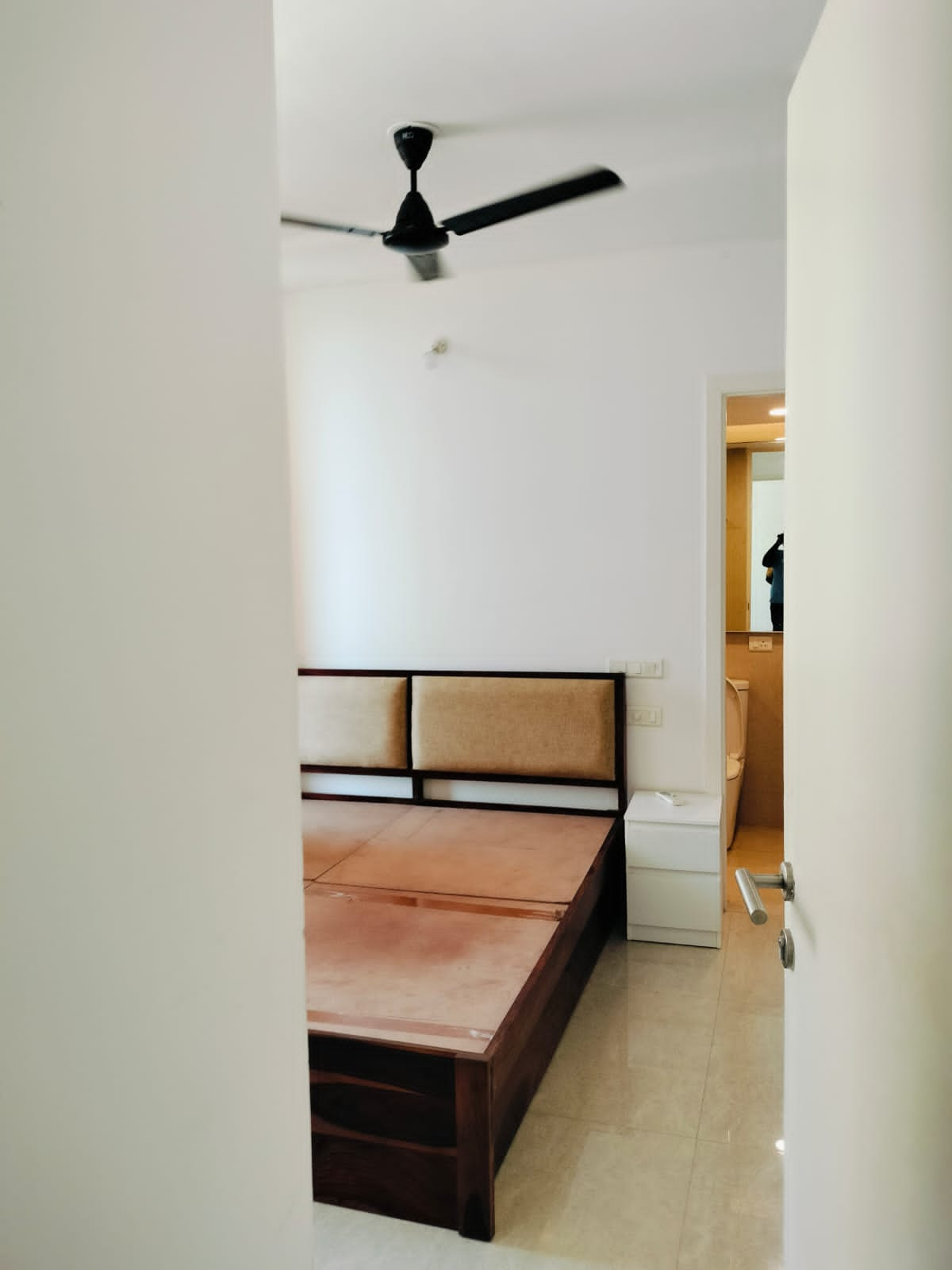 Rental Bedroom Sq Ft Apartment In Hiranandani Estate Solitaire C