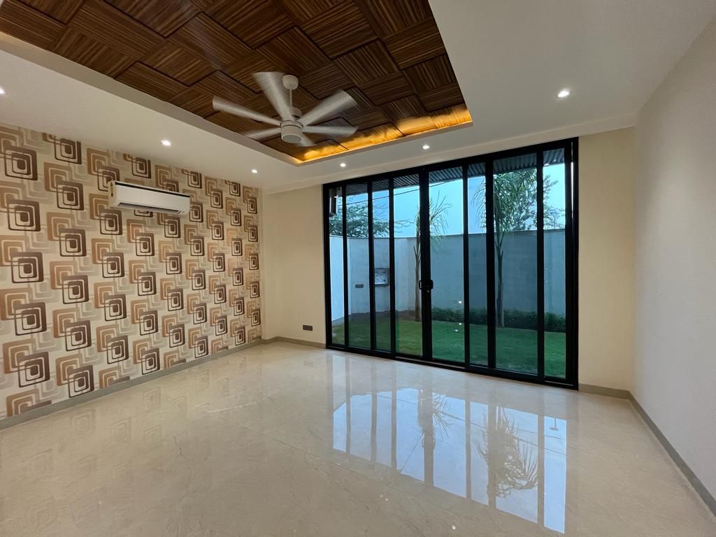 Resale 6 Bedroom 6000 Sq Ft Villa In Vasant Kunj B5 6 Block A Vasant