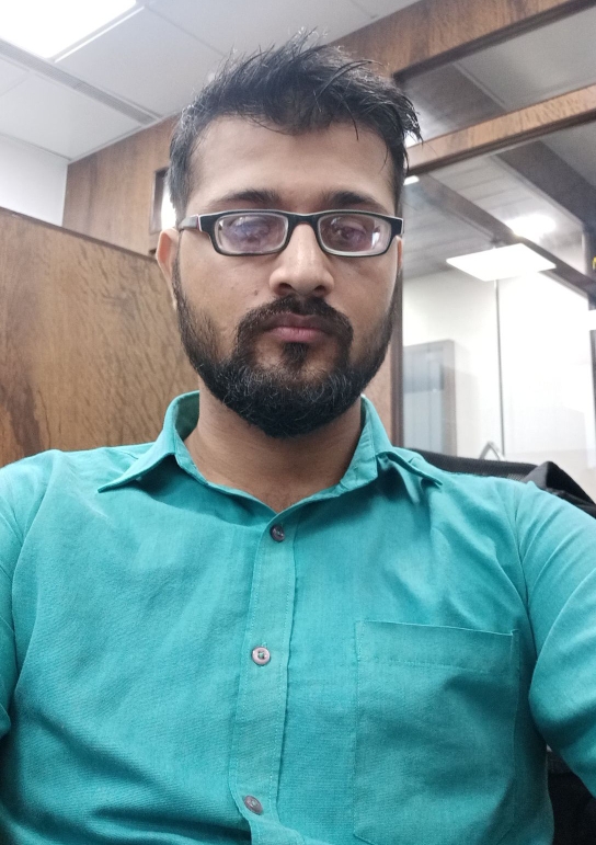 vishal Kishor Dhanak 