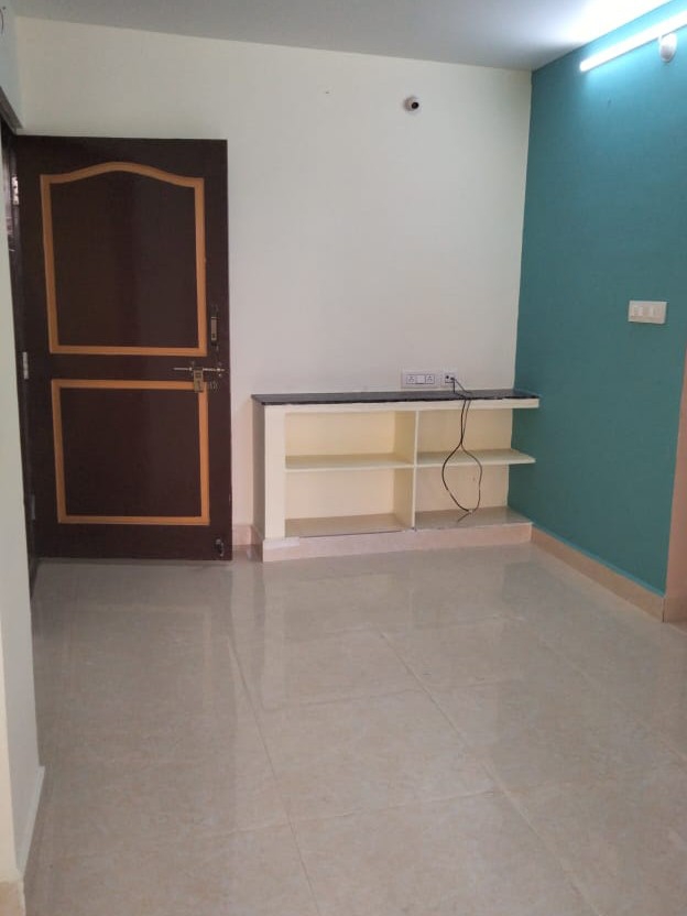 Rental 1.5 Bedroom 560 Sq.Ft. Apartment in Green Park Residency