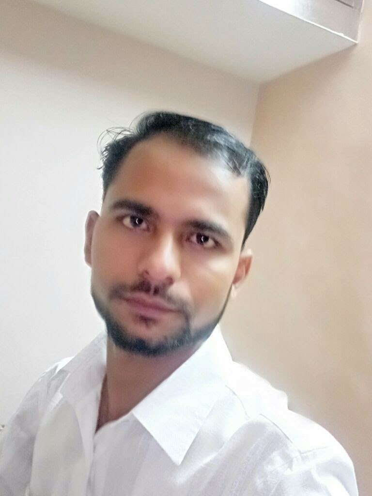 Rental 2 Bedroom 1350 Sq.Ft. Apartment in Arun Vihar, Sector 29 Noida