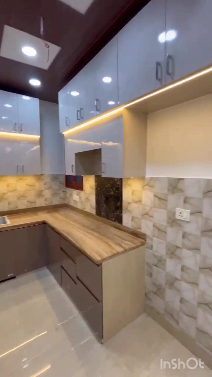 3 bhk flat for sale indirapuram
Urgent sale 75 lac only
Urgent sale