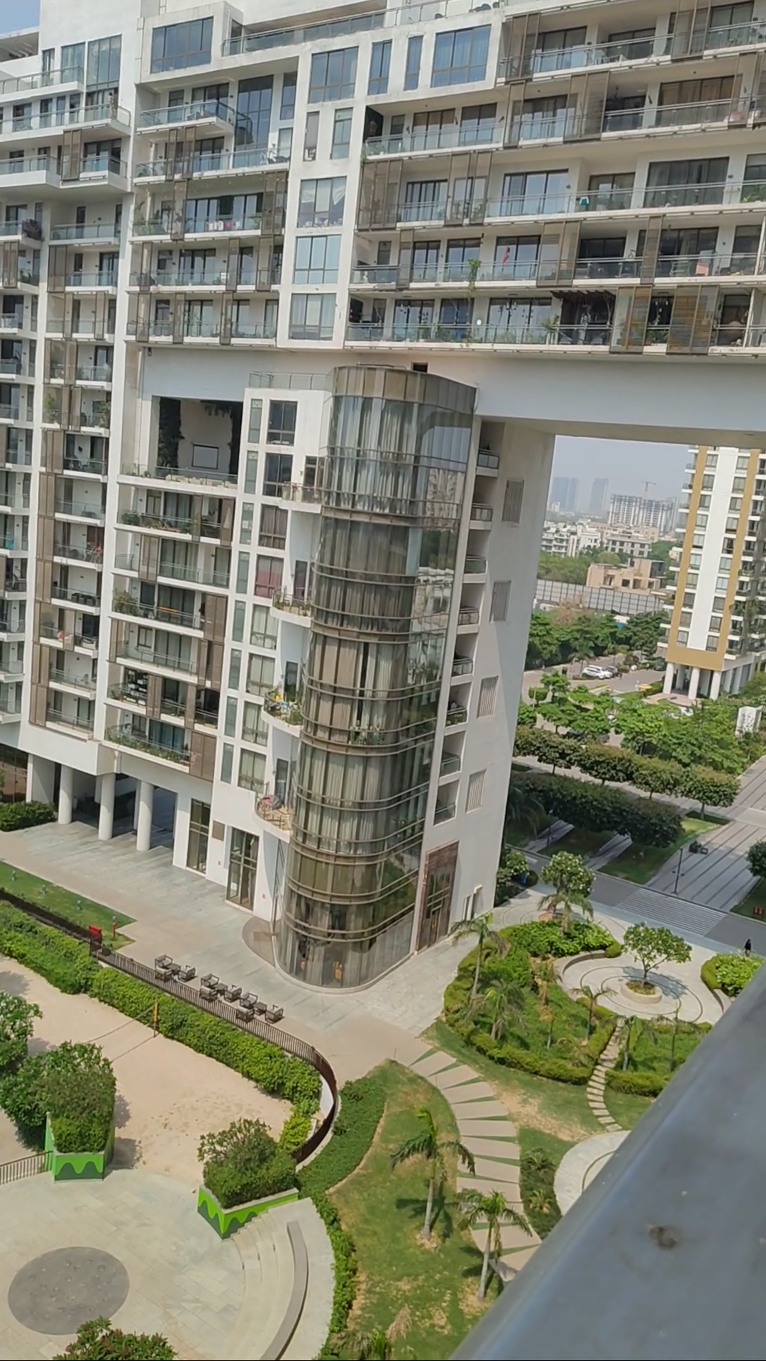 The Golf living property on Extension Road Gurgaon.

Contact for more information.
+91 9339374042