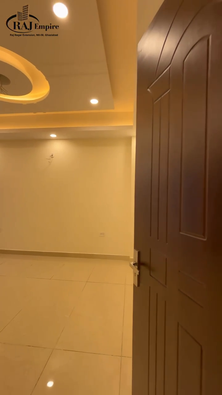 RAJ EMPIRE SOCIETY 4 BHK FLAT BIG SIZE AND BIG BALCONY ALL BANKS LOAN AVAILABLE -- READY TO MOVE IN 