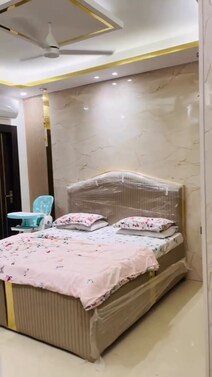 Dwarka Expressway 
Rent -35 k.