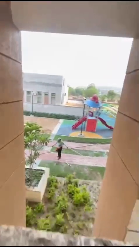 Dwarka Expressway 
Rent-35 k.