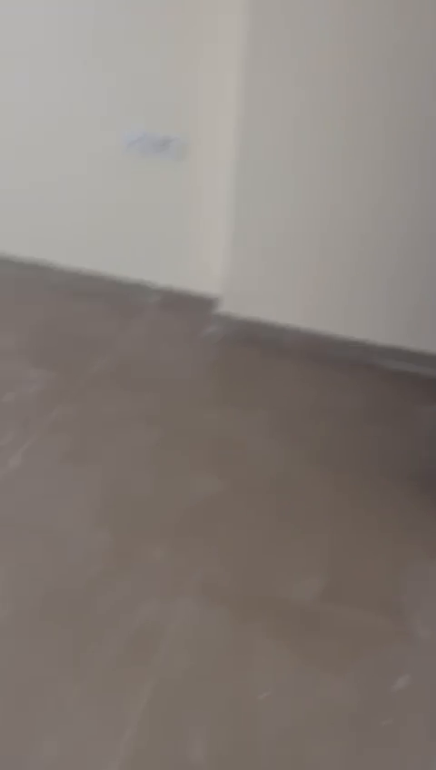 This is Rent Property 1310sq.ft 2bhk+store
16+maintenance
For more detail 
Pls DM 9999250058