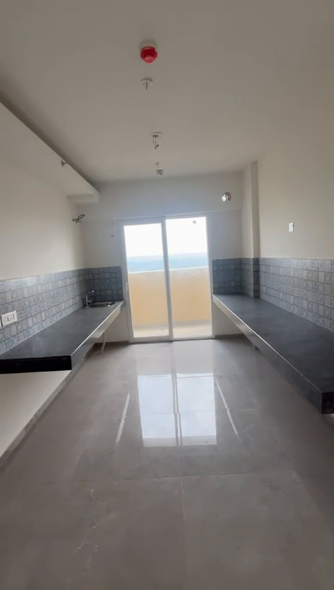 Tulip Yellow 
3bhk 1704 sq.ft.