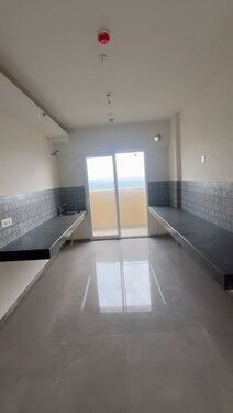 Tulip Yellow 
3bhk 1704 sq.ft.
