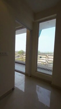 Luxury apartment near f1 track moto
