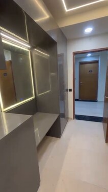 A fully furnished service apartment at Omaxe Hazratganj for a comfortable and lavish stay in LKO