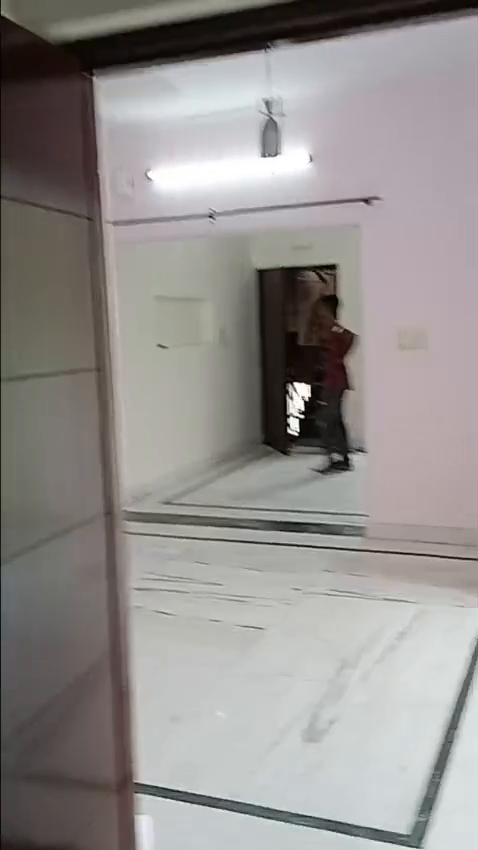 3 bhk Apartment Third Floor Available For Rent in Sarita vihar New Delhi
Contact us 9818383245