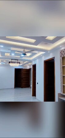 Puri kohinoor , Commercial space