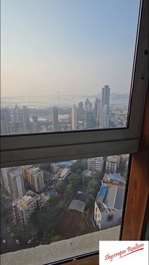 2bhk on rent at Wadhwa Pristine Higher Floor Sea view 2 Car park s
