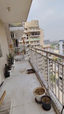  
3 bhk semi furnished.
Avilable For Rent
Demand -17K