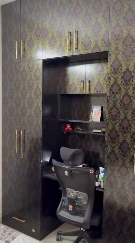 Available for sale 
Society*: SRS Residency
2bhk
95L