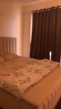 *Available for rent*
*BPTP Discovery*

*2bhk semi Furnished*
*Lower floor*
*@36k asking*