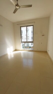 Vatika city homes 3 bhk flat for sale call for price details
