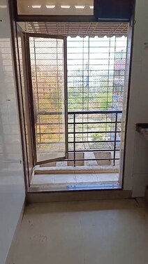2 BHK flat for sale in sector 18 
G + 7 storied building with lift power backup and car parking