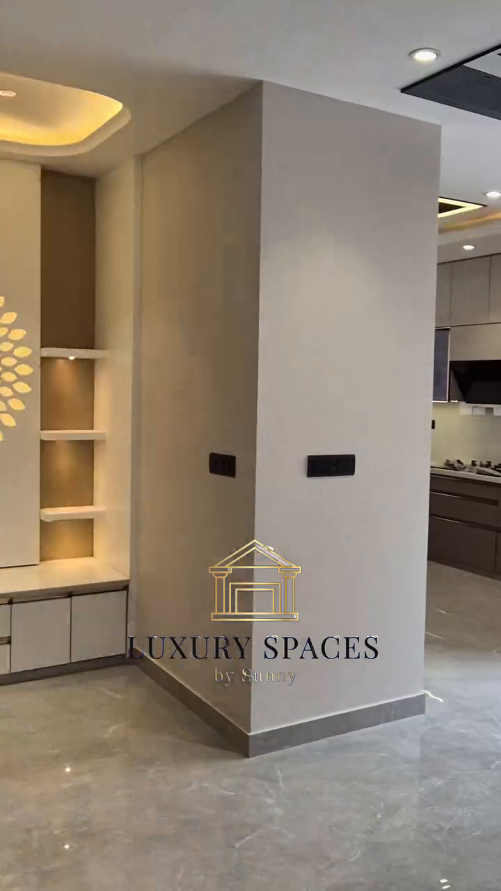 400 sqyd luxurious builder floor in Greater Faridabad