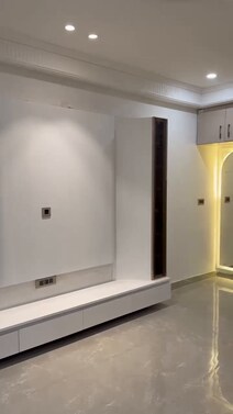 350sqyd ultra beautiful builder floor in greater faridabad 