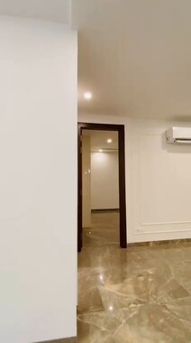 4BHK AVAILABLE FOR SALE SUSHANT LOK-2  , 300 SQYD READY TO MOVE PROPERTY FOR BEST PRICE