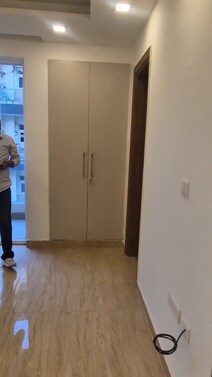 145 sqyds 3bhk Builder floor in District 5