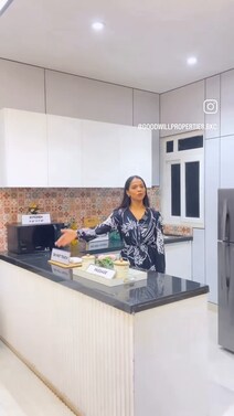 1/2 BHK Apartment available For sale in kurla 
