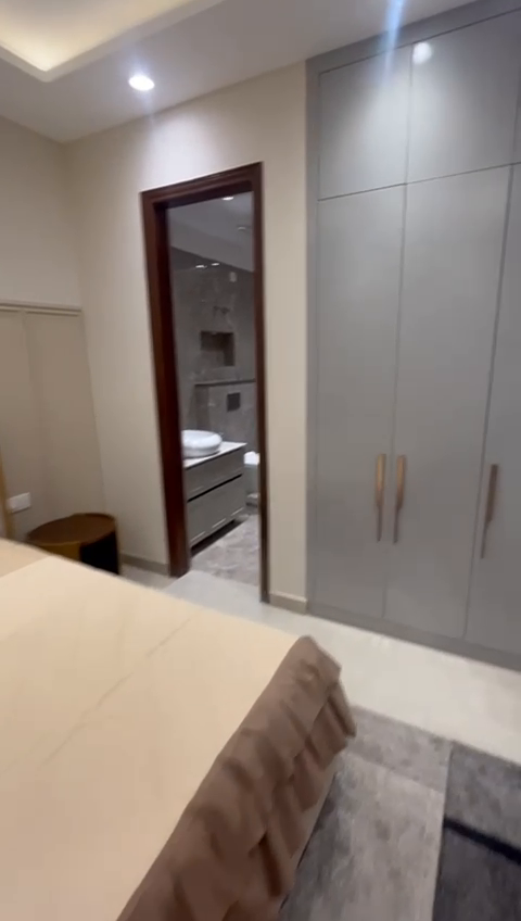 4bhk victory floor by laburnum sector 89, for more details call us 8368991847