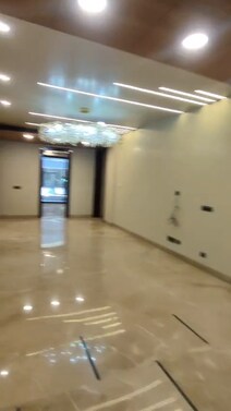 4BHK NEWLY BUILD-UP FLOOR AVAILABLE FOR SALE IN GURGAON NEAR HUDA CITY METRO STATION.
