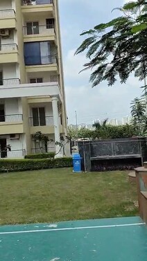3bhk full furnished flat in 1.50cr at sector 1 Mivan construction 
