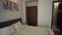 2.5 BHK READY TO MOVE IN APARTMENT IN GAUR CITY 2. Wallrock Aishwarayam