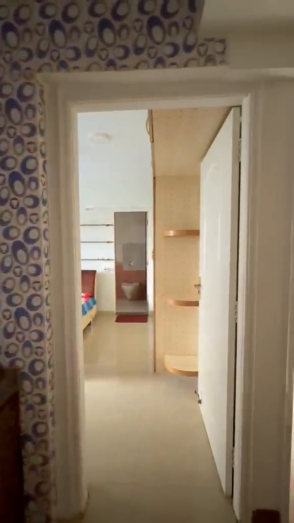 3 bhk flat available for rent Andheri West Beverly hills rent 1.75 lakh-negotiable