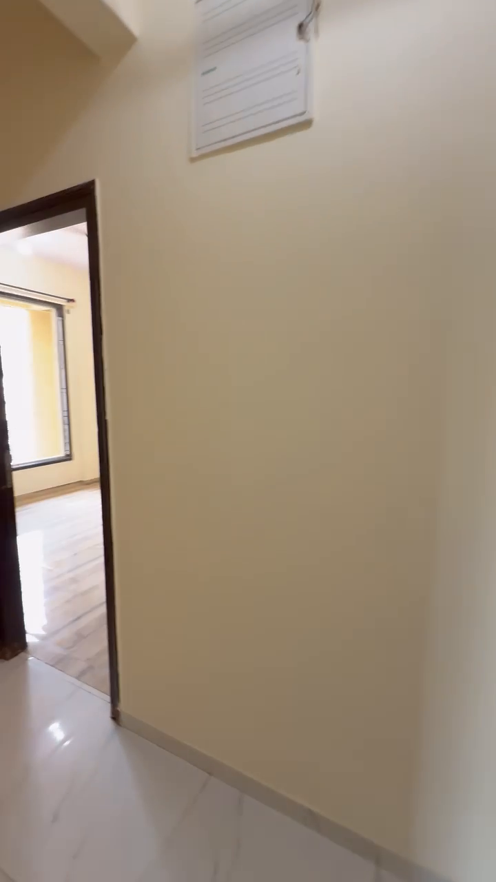 3bhk Sale in Pride Palms Kolshet
Carpet 1000
Price 1.70cr
🚘 