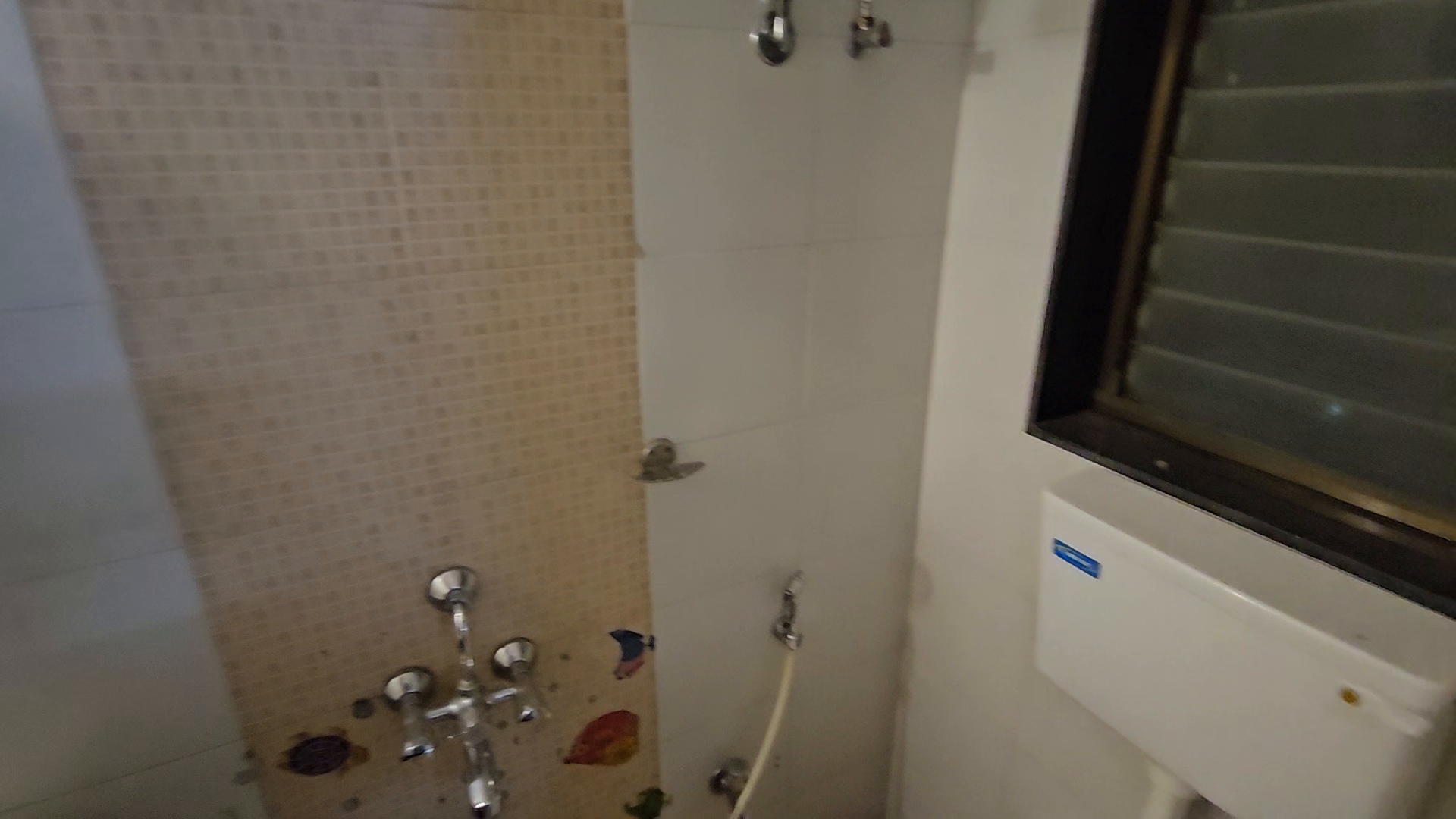 2 BHK for Rent – Rohan Mirage, Matunga West