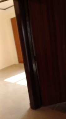 Lok sabha tower Siddharth vihar ghaziabad 
Size -1650 sqft
3 bhk 
Good condition flat for rent ,newflat