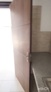 Available for sale
Godrej icon sector 88A
3bhk+ servent room
2141 sqft  newly flat 
Asking 2.50cr