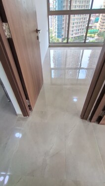 🏡2Bhk Available for Rent 
Auris Bliss
Semi furnished flat 
Rent 70k Deposit 2lakh
9082931387 Venkat