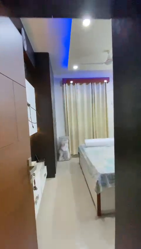 3Bhk fully furnished flat For Rent 
Rent 36k + maintenance