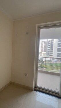 4BHK+SQ 3000SQFT FLAT FOR SALE @2.85Cr 