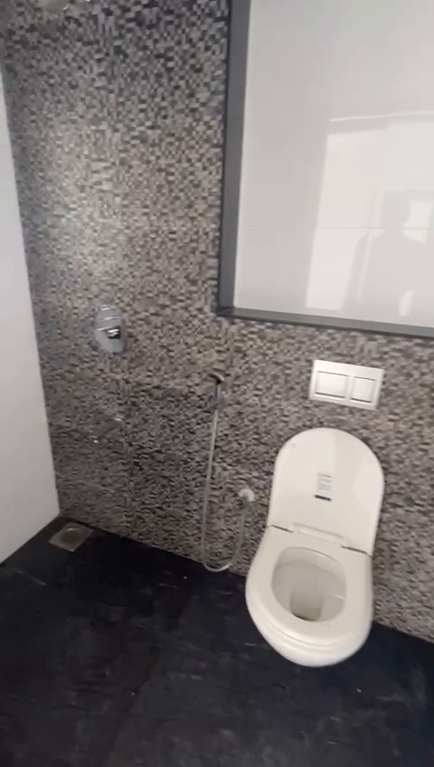 1-BHK 487sq.ft Carpet 
Higher Floor,With All Morden Amenities 
@75.lakh 