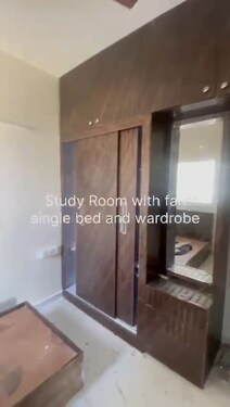 Pivotal Paradise Sec-62 Golf Course Ext Road Gurugram Near by Schoo,Metro & Commercial Heart of Cit