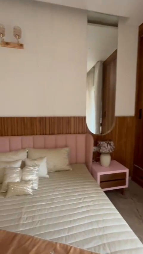 Sample flat
Best location in dhakoli