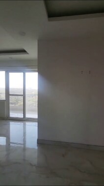 3BHK AVAILABLE FOR RENT IN HIGH RISE SOCIETY 